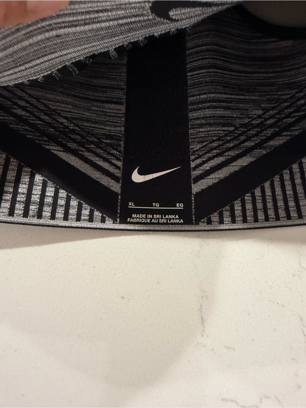 Nike Black & Gray Patterned Racerback Sports Bra; Size XL - Picture 4 of 4